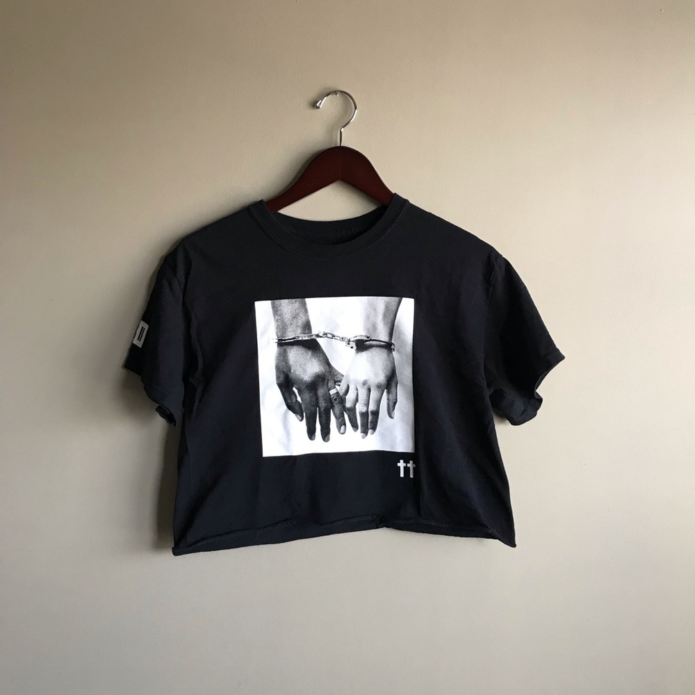 On The Run Tour II Crop Top/ Beyoncé and Jay-Z
